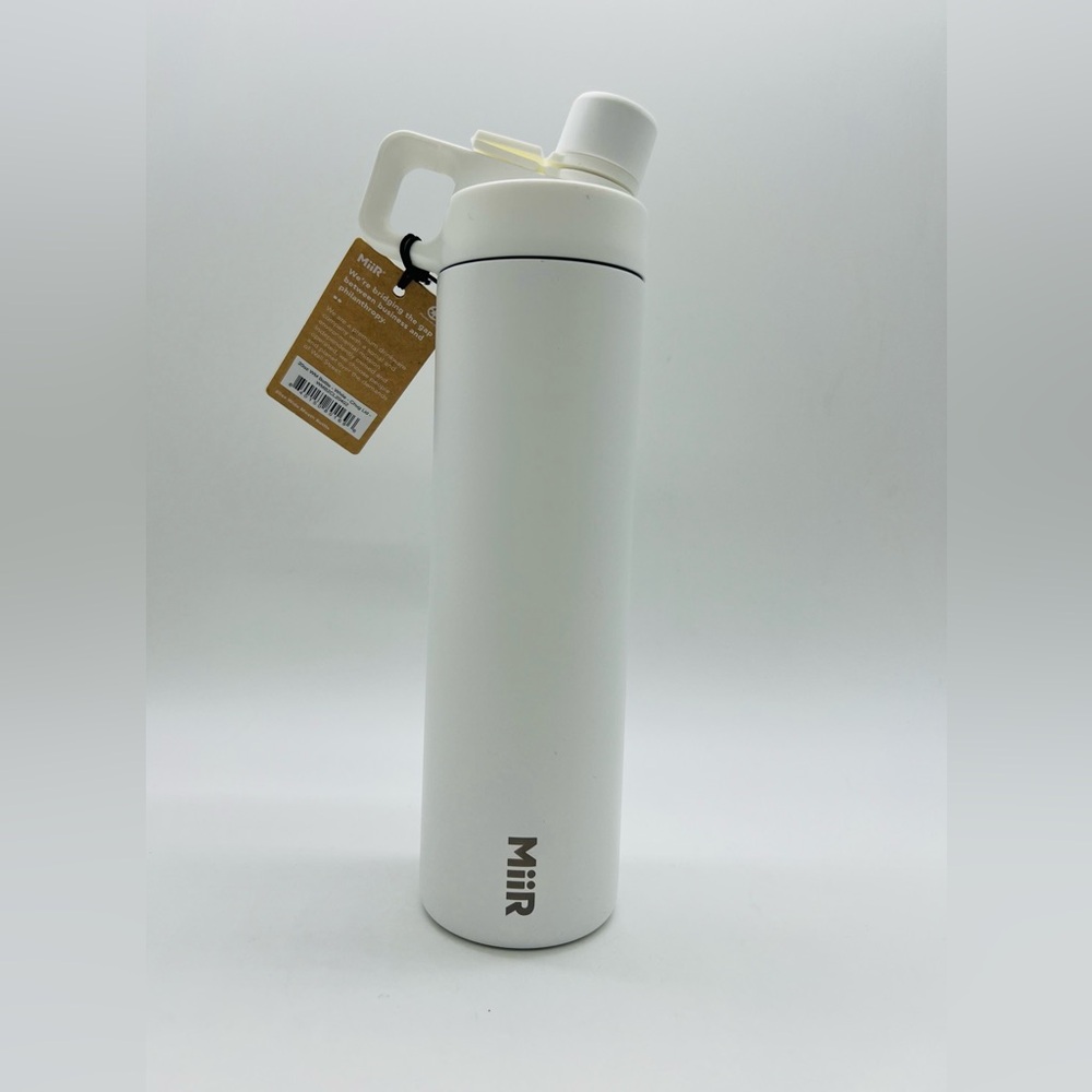 White Stainless Steel Water Bottle by MiiR 20 OZ Wide Mouth NWT